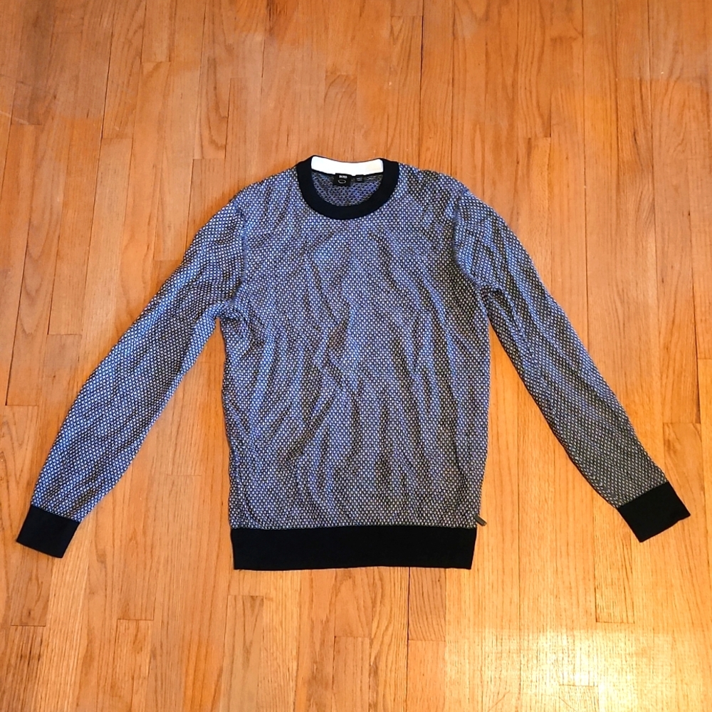 SOLD Hugo Boss Knit Pattern Sweater L